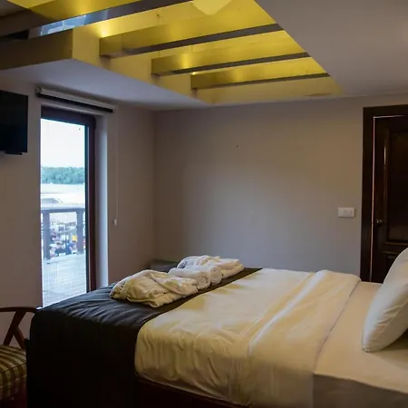 فندق مبيت وإفطار Bahus بلغراد