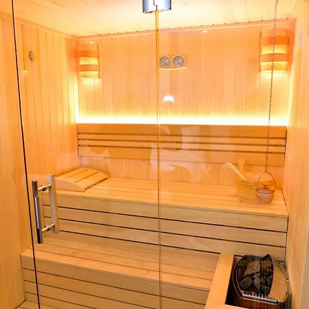 Bed & Breakfast Bahus 4*
