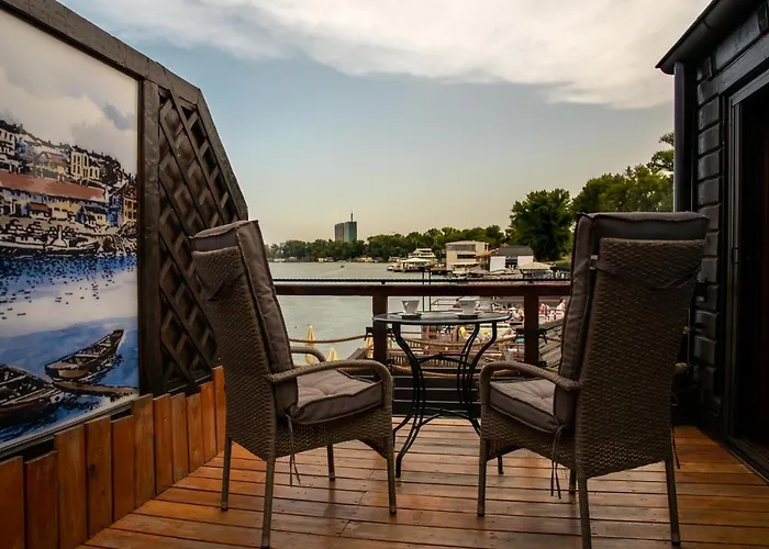 Bahus 住宿加早餐酒店